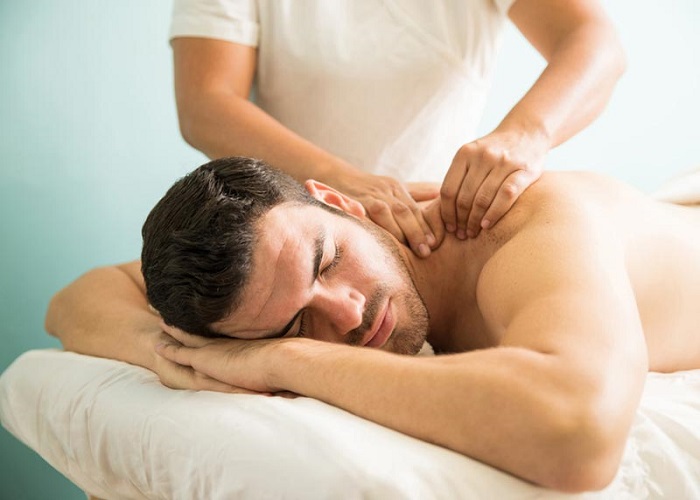 Massage in Parel